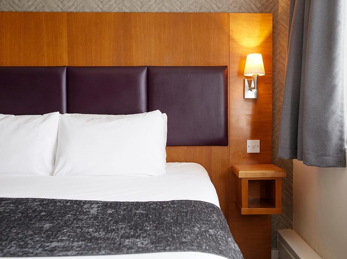 Hotel De Trafford Arms By Chef & Brewer Collection à Alderley Edge Extérieur photo